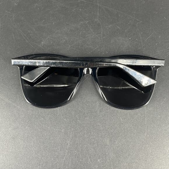 Gucci Black Cat Eye Ladies Sunglasses GG0024S 001, 58 - 16-140 main image 9